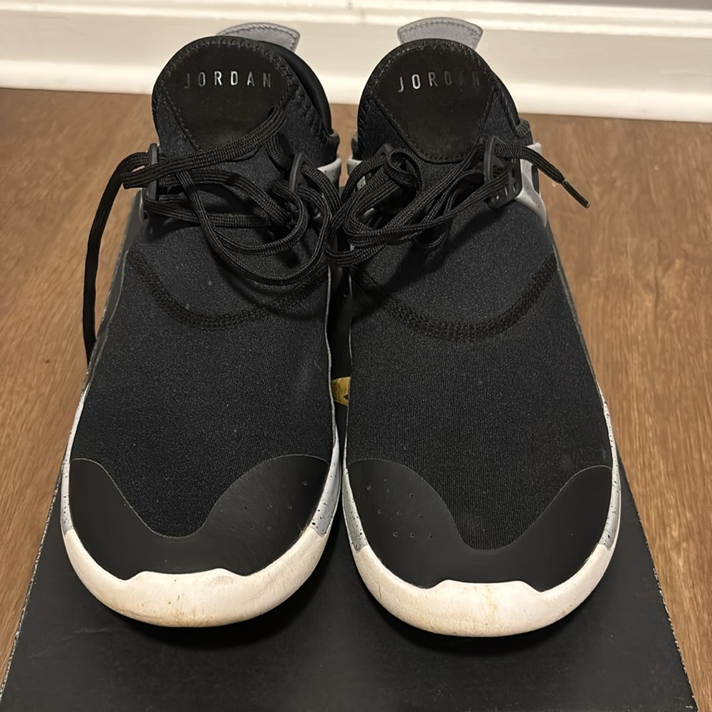 Jordan Fly ‘89 - Picture 2 of 9